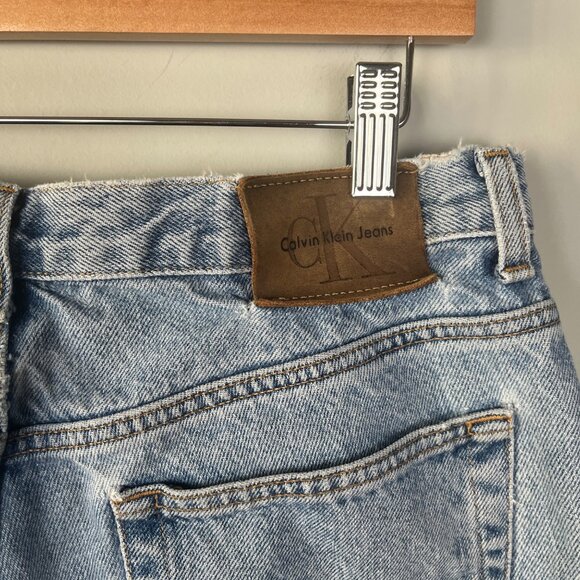 Vintage Calvin Klein Jean Light Wash Easy Fit Jean Men's Sz. 14x32 Flawed - Picture 9 of 11